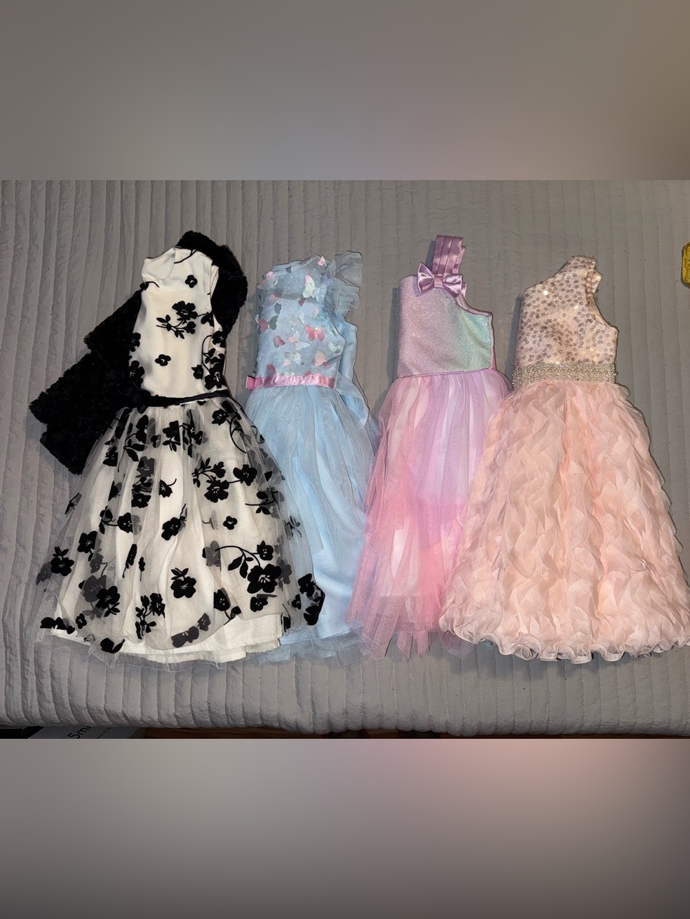 4 Beautiful Party Dresses (4t)